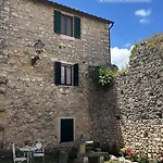 La Dimora Dei Magi * Saturnia