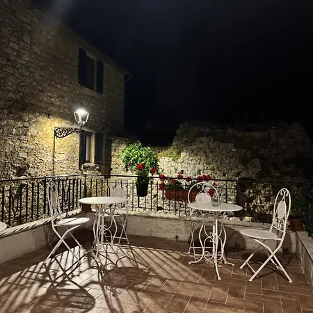 La Dimora Dei Magi * Saturnia